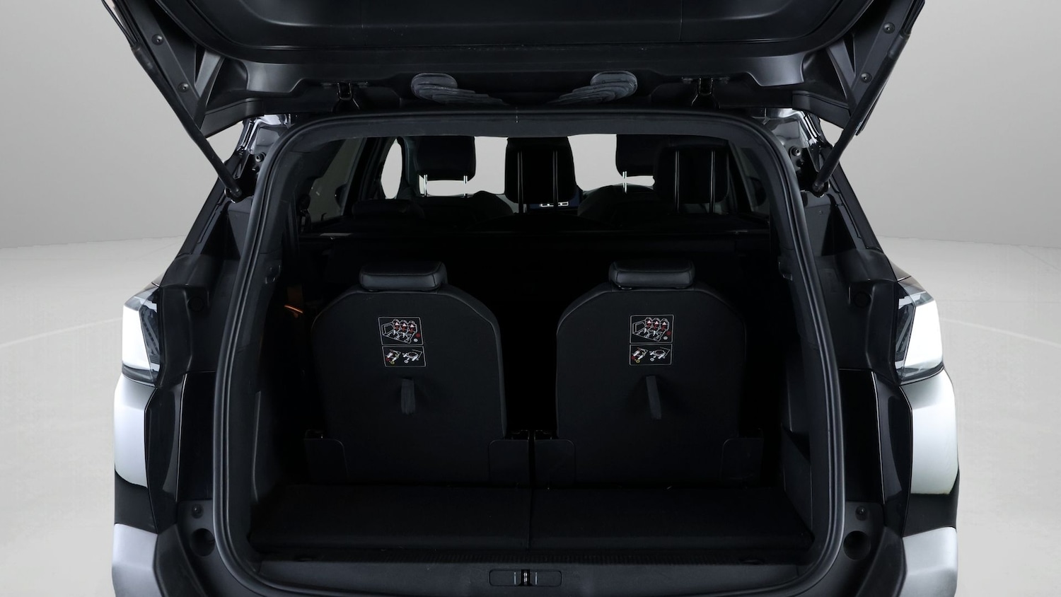 Used Peugeot 5008 2023 for sale - 77964719: Photo 17