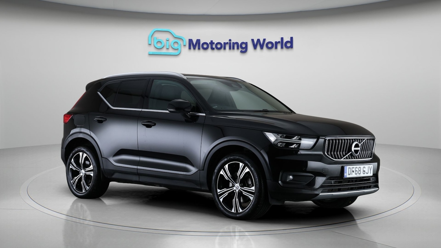 Used Volvo XC40 2018 for sale - 77388209: Photo 1