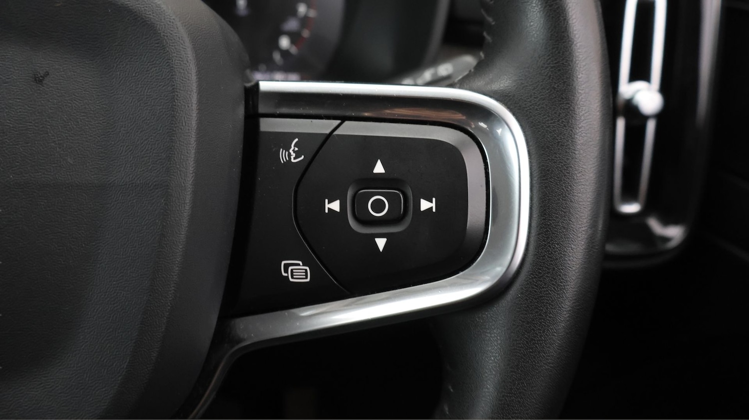 Used Volvo XC40 2018 for sale - 77388209: Photo 22