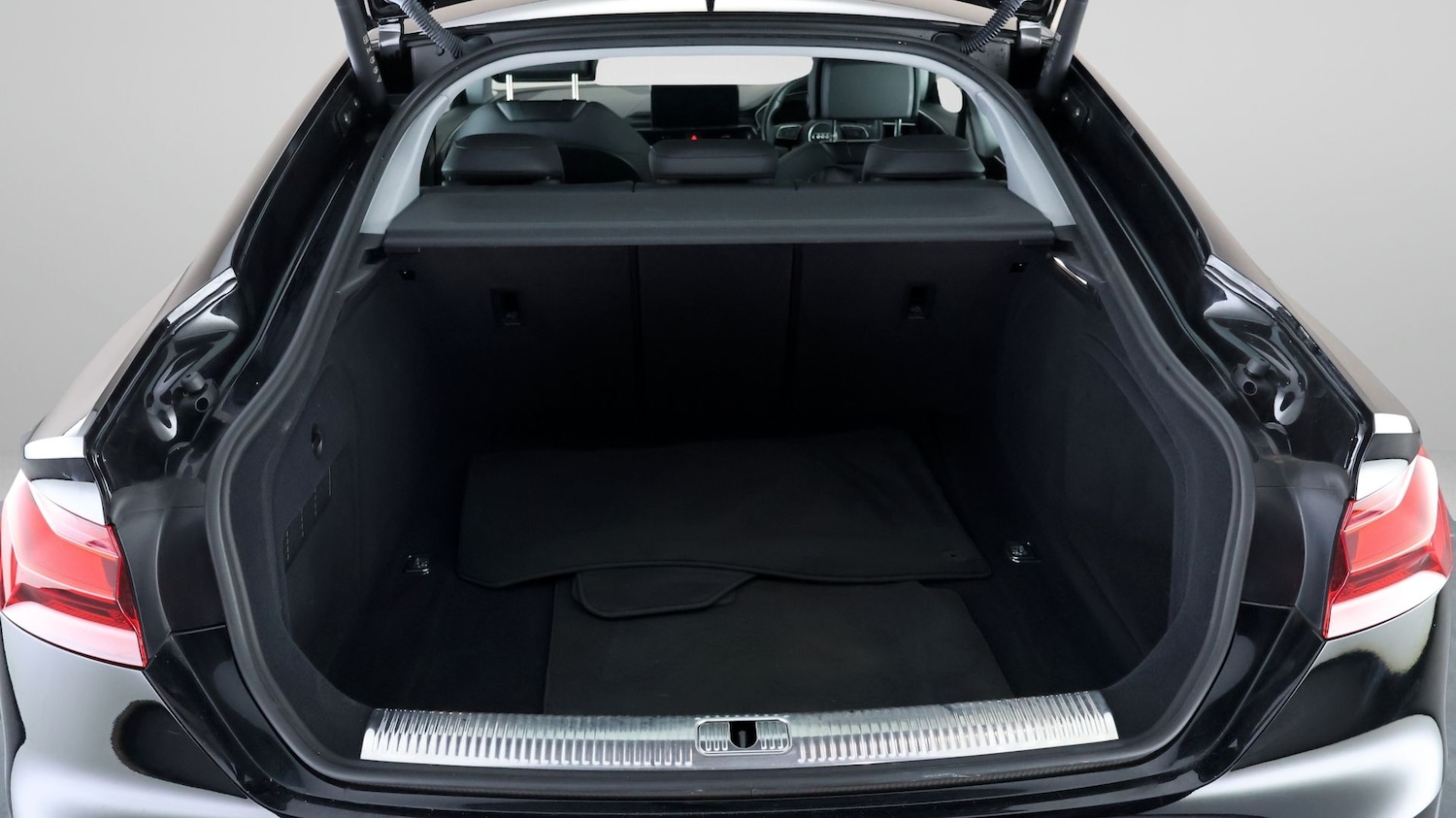 Used Audi A5 2023 for sale - 78008421: Photo 16