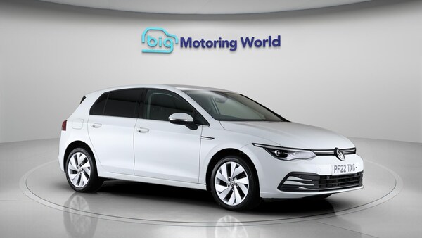 Used Volkswagen Golf 2022 for sale - 76136639: Photo 1