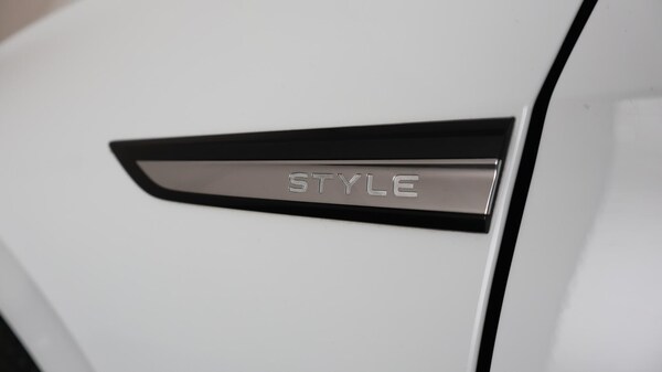 Used Volkswagen Golf 2022 for sale - 76136639: Photo 21