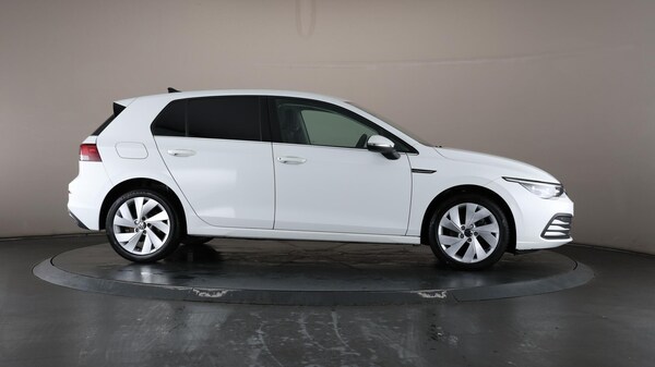 Used Volkswagen Golf 2022 for sale - 76136639: Photo 60