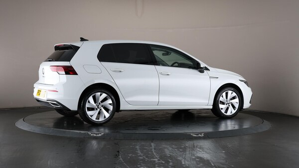 Used Volkswagen Golf 2022 for sale - 76136639: Photo 64
