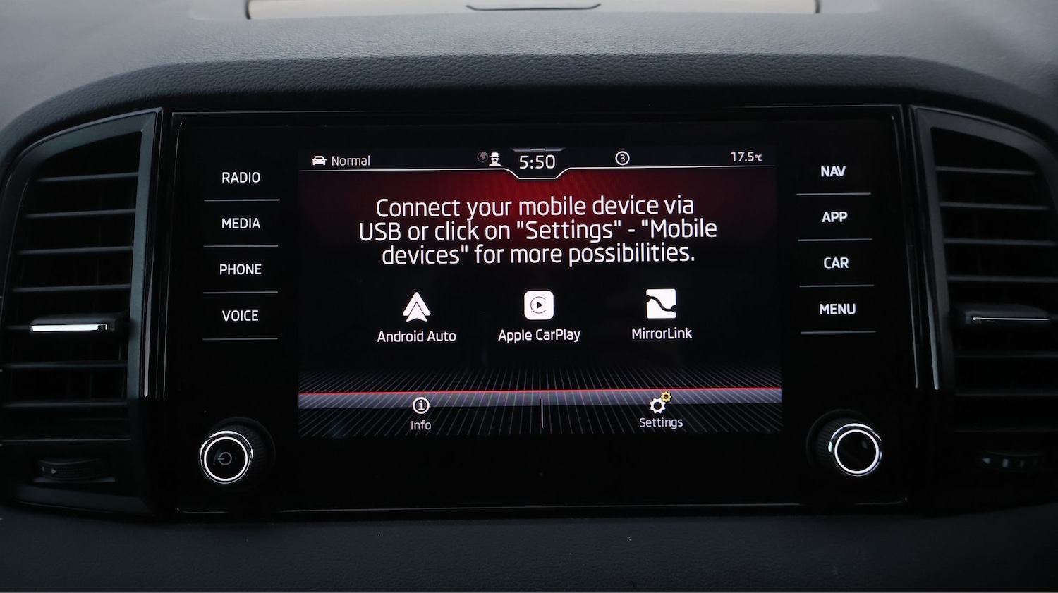 Used Skoda Karoq 2020 for sale - 78196624: Photo 22