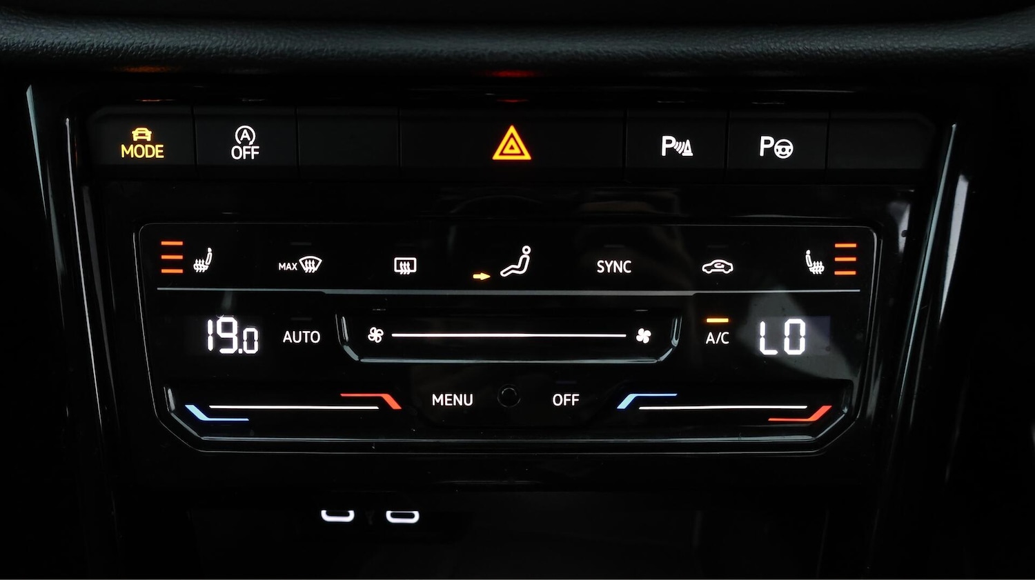 Used Volkswagen T-Roc 2022 for sale - 76317727: Photo 13