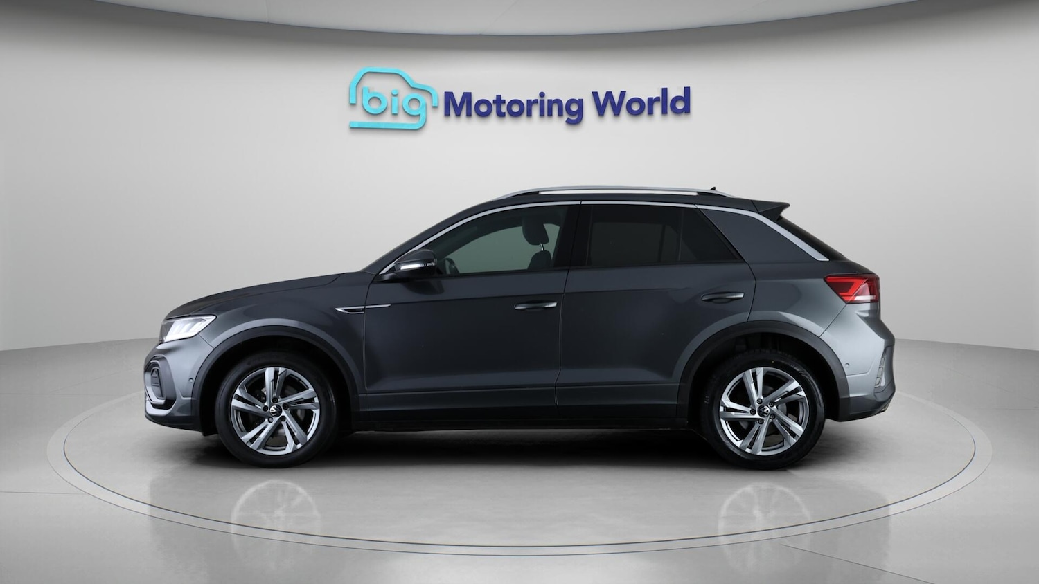 Used Volkswagen T-Roc 2022 for sale - 76317727: Photo 5