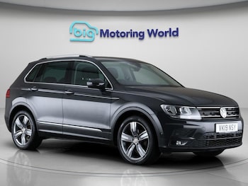 Volkswagen - Tiguan