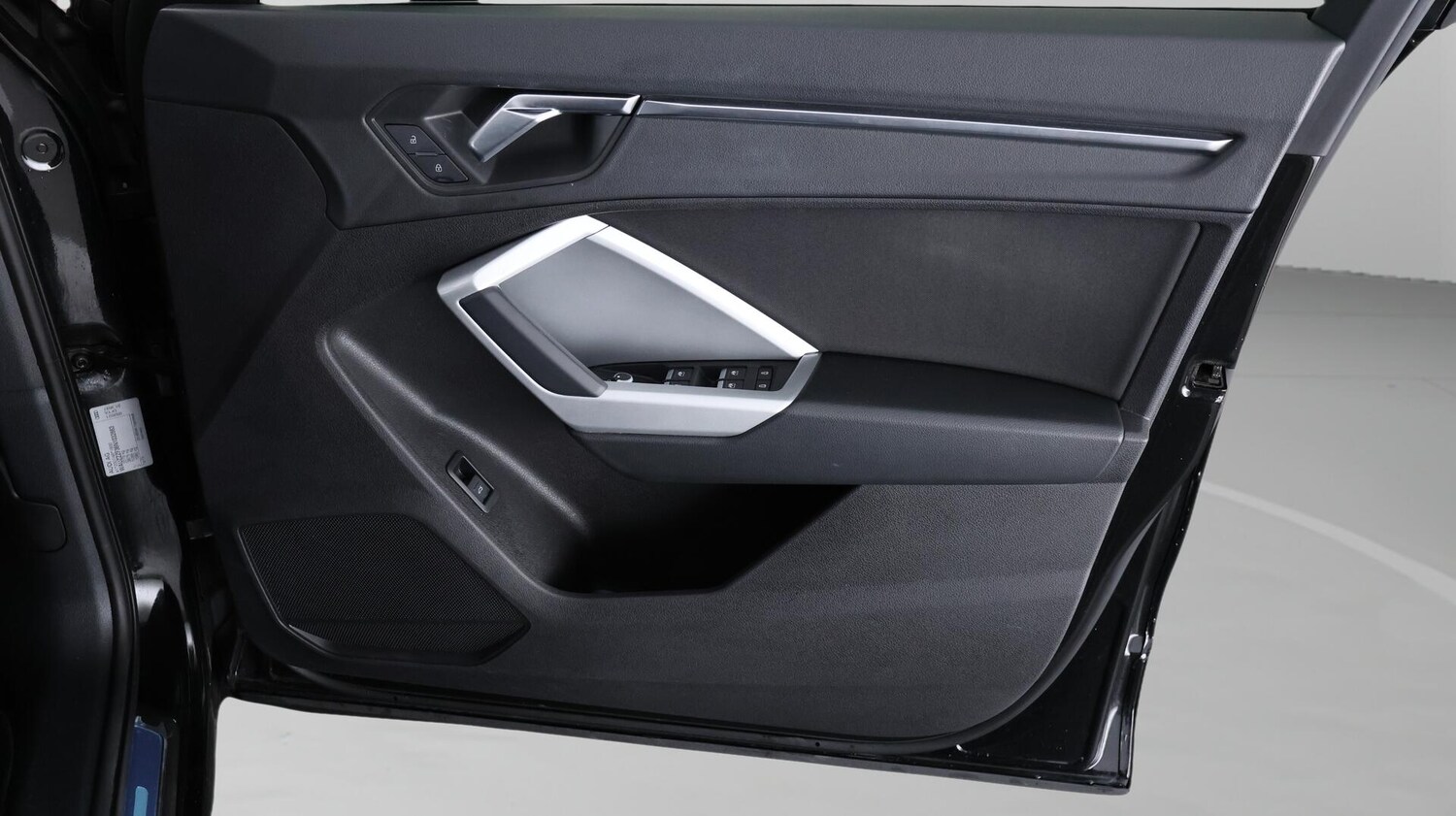 Used Audi Q3 2021 for sale - 76771960: Photo 15