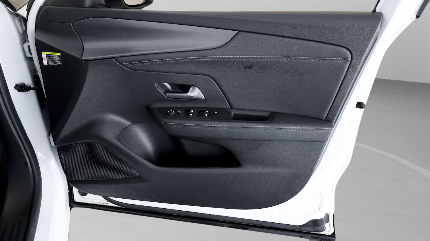 Used Vauxhall Mokka 2025 for sale - 78016060: Photo 14