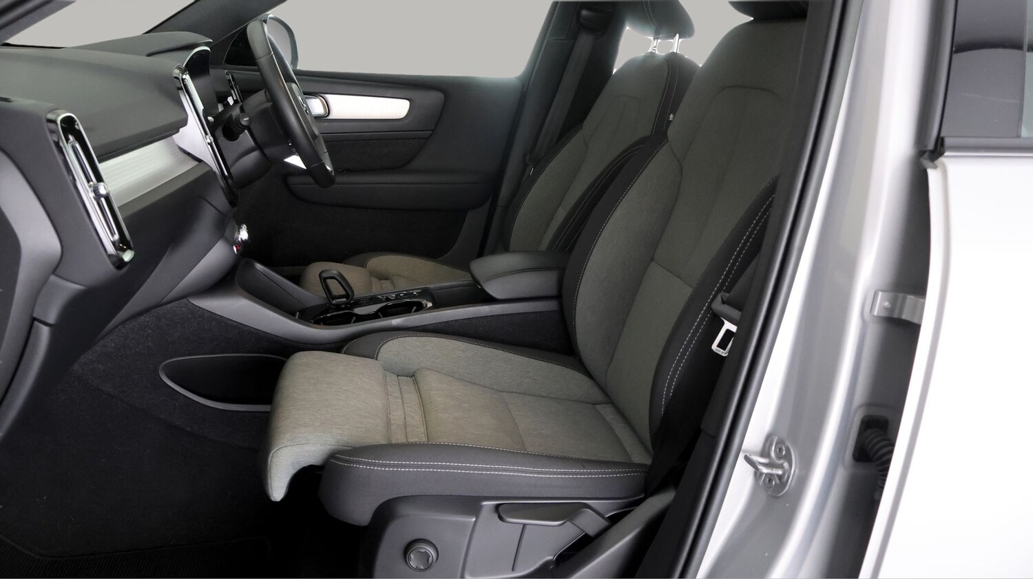 Used Volvo XC40 2022 for sale - 77182022: Photo 14