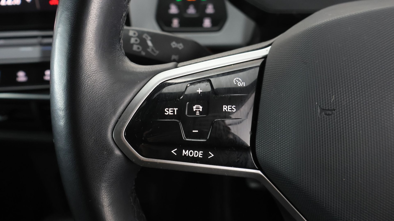 Used Volkswagen ID.3 2021 for sale - 77288904: Photo 25