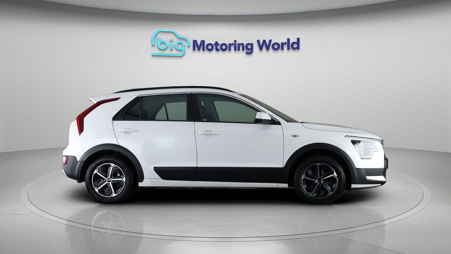 Used Kia Niro 2023 for sale - 77536198: Photo 8