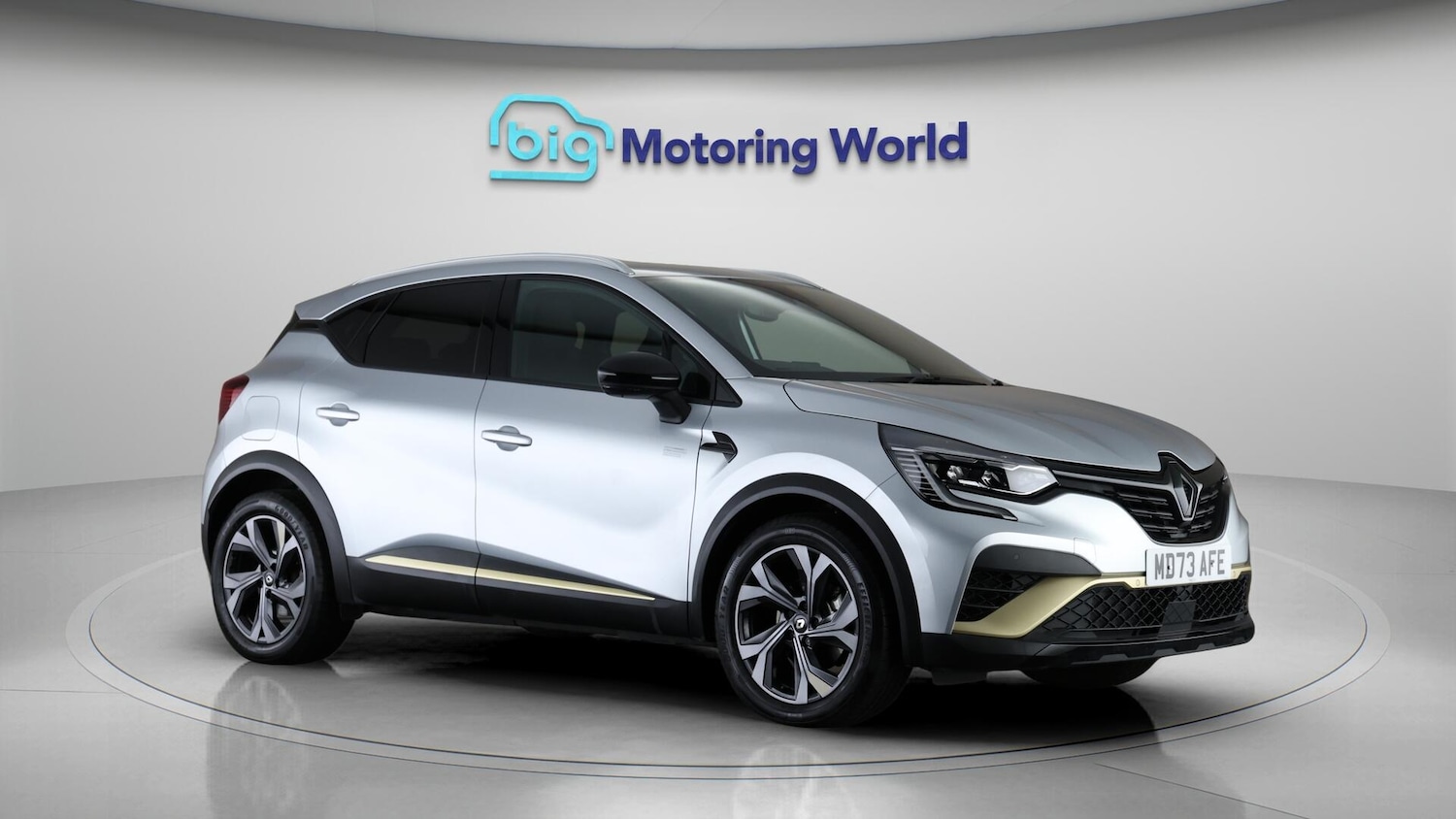 Used Renault Captur 2023 for sale - 76381334: Photo 1