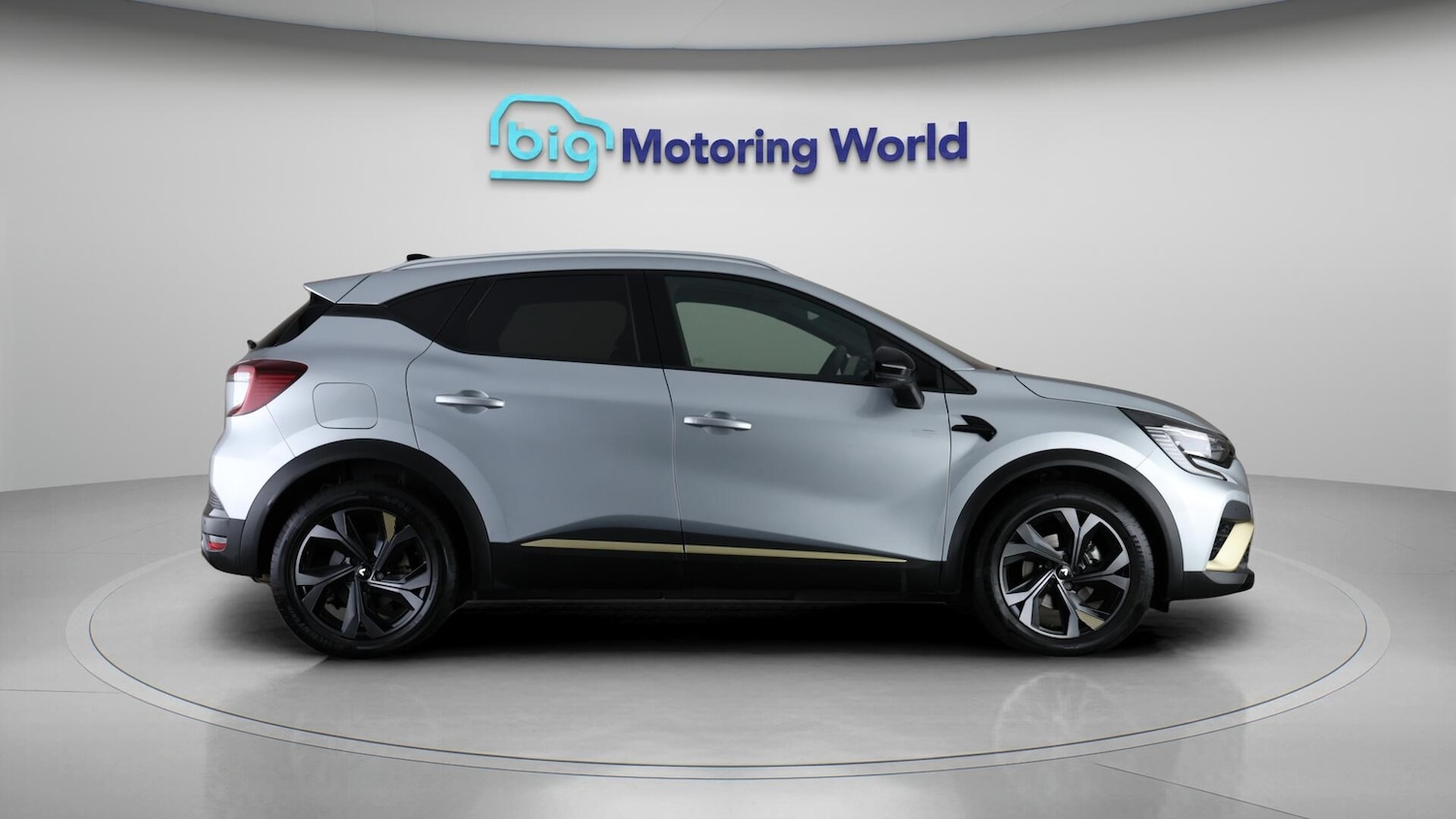 Used Renault Captur 2023 for sale - 76381334: Photo 8