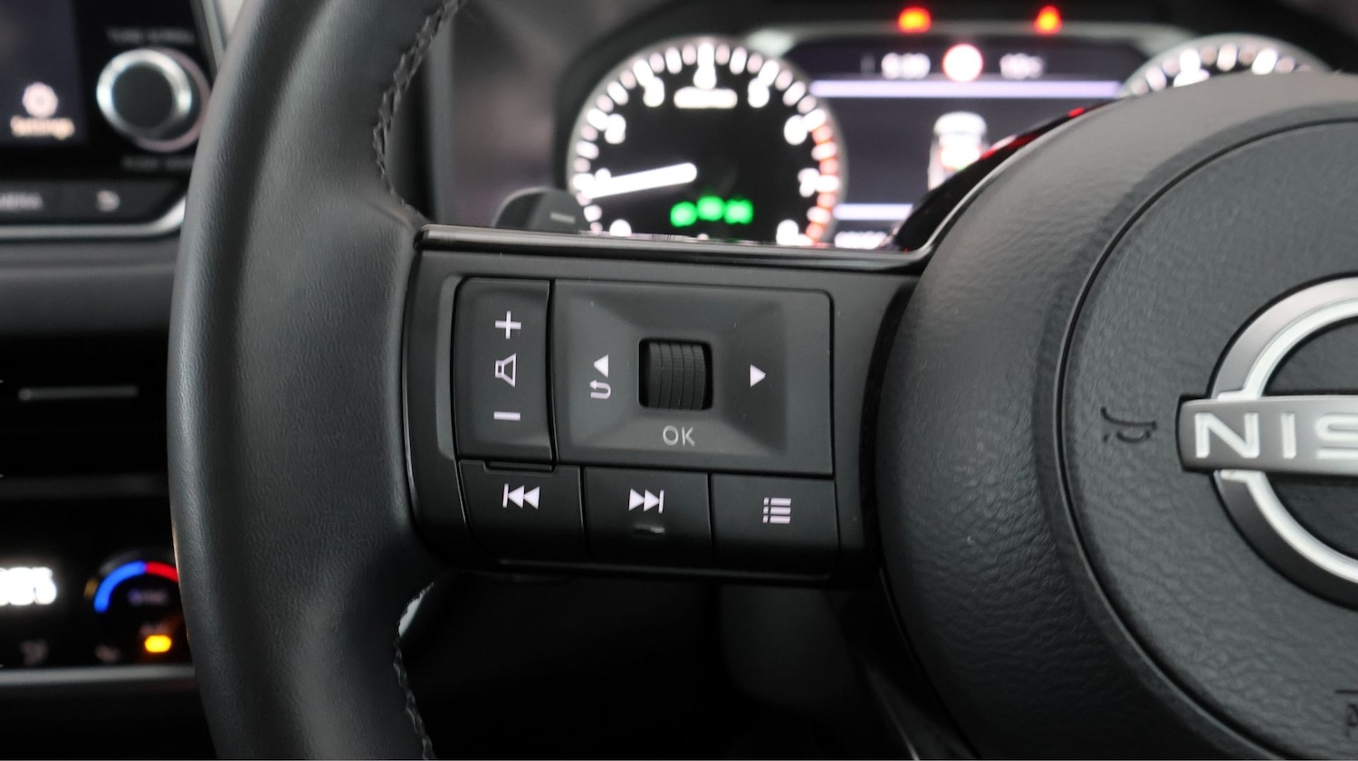 Used Nissan Qashqai 2024 for sale - 77678555: Photo 20