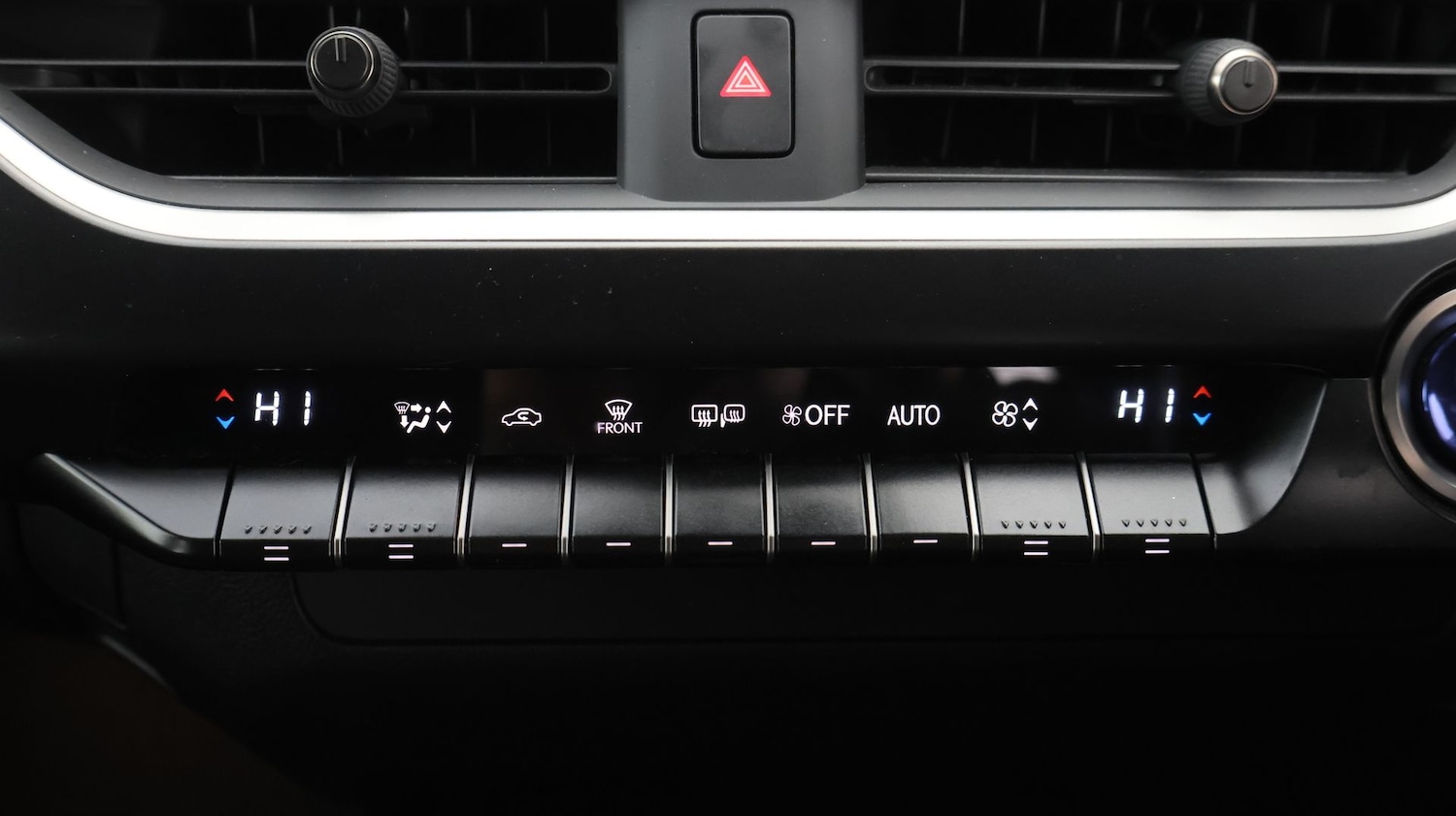 Used Lexus UX 2023 for sale - 77767959: Photo 11