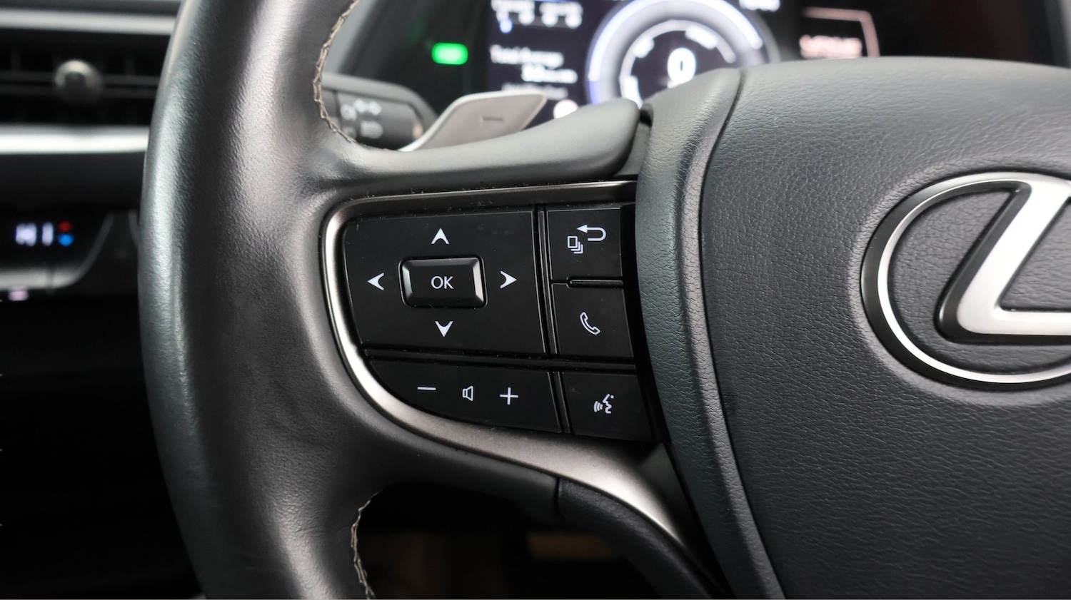 Used Lexus UX 2023 for sale - 77767959: Photo 22