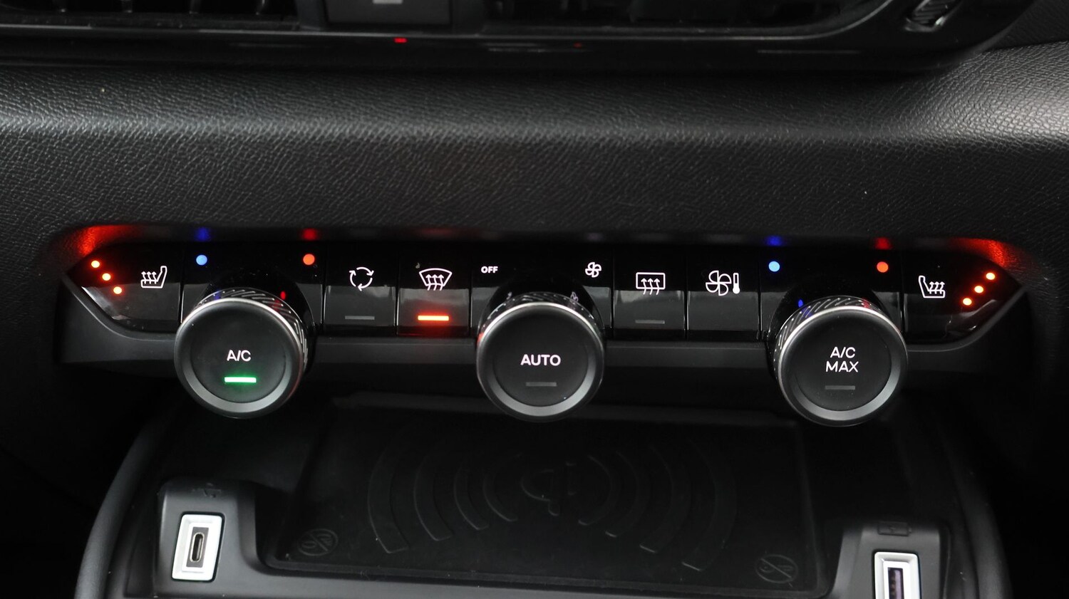 Used Citroen C4 2022 for sale - 77401794: Photo 12