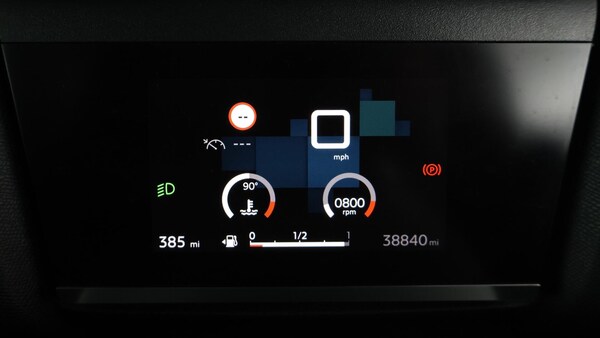 Used Citroen C4 2023 for sale - 76214970: Photo 11
