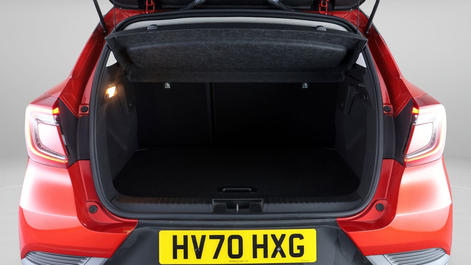 Used Renault Captur 2020 for sale - 77763294: Photo 17