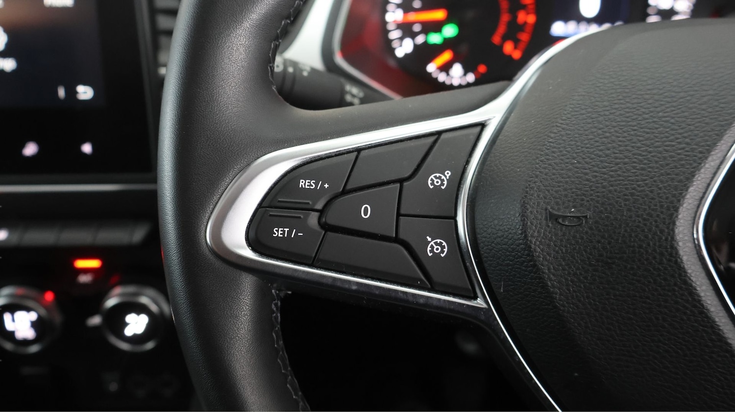 Used Renault Captur 2020 for sale - 77763294: Photo 20