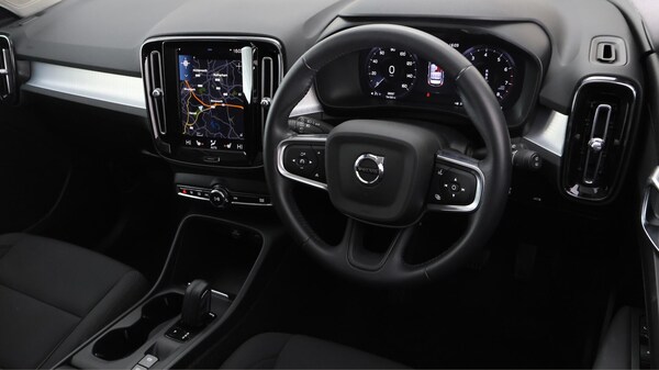 Used Volvo XC40 2021 for sale - 76214842: Photo 10
