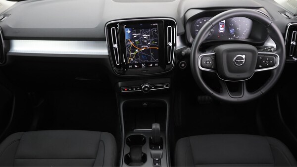 Used Volvo XC40 2021 for sale - 76214842: Photo 14