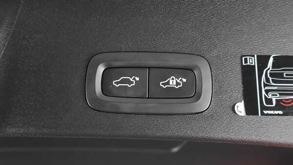 Used Volvo XC40 2021 for sale - 76214842: Photo 23
