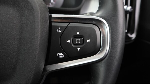 Used Volvo XC40 2021 for sale - 76214842: Photo 26