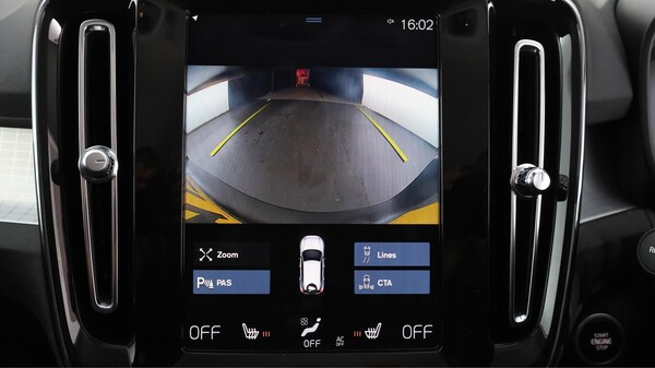 Used Volvo XC40 2021 for sale - 76214842: Photo 28