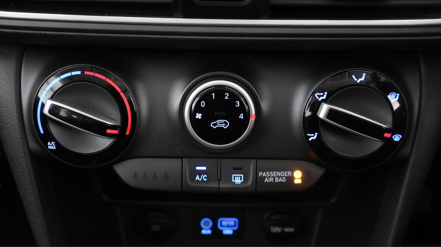 Used Hyundai KONA 2020 for sale - 76613150: Photo 12