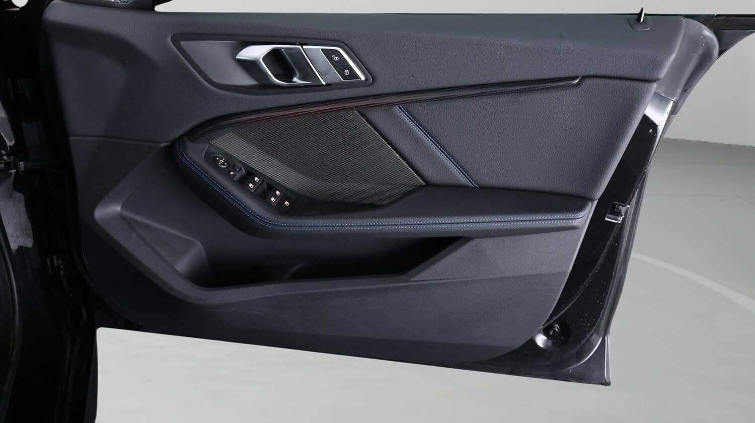 Used BMW 2 Series 2023 for sale - 76485237: Photo 15