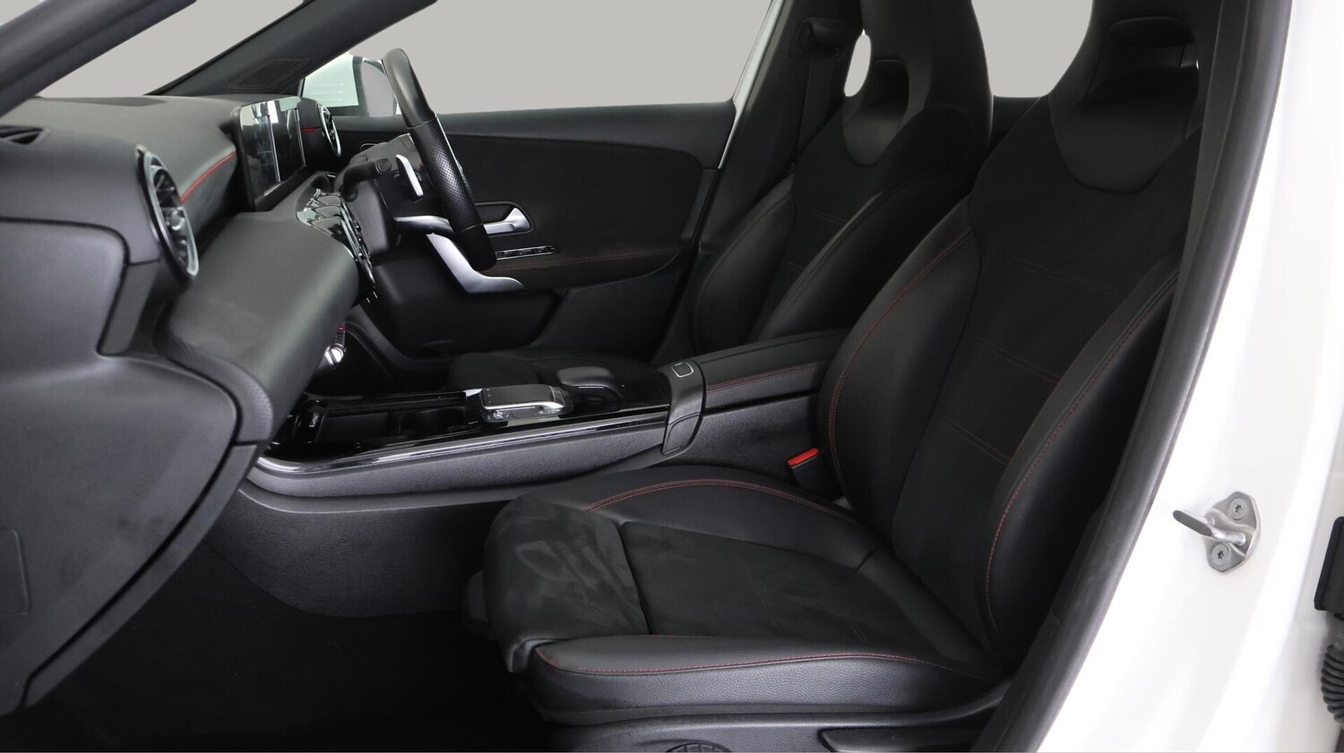 Used Mercedes-Benz A-Class for sale - 76433387: Photo 15