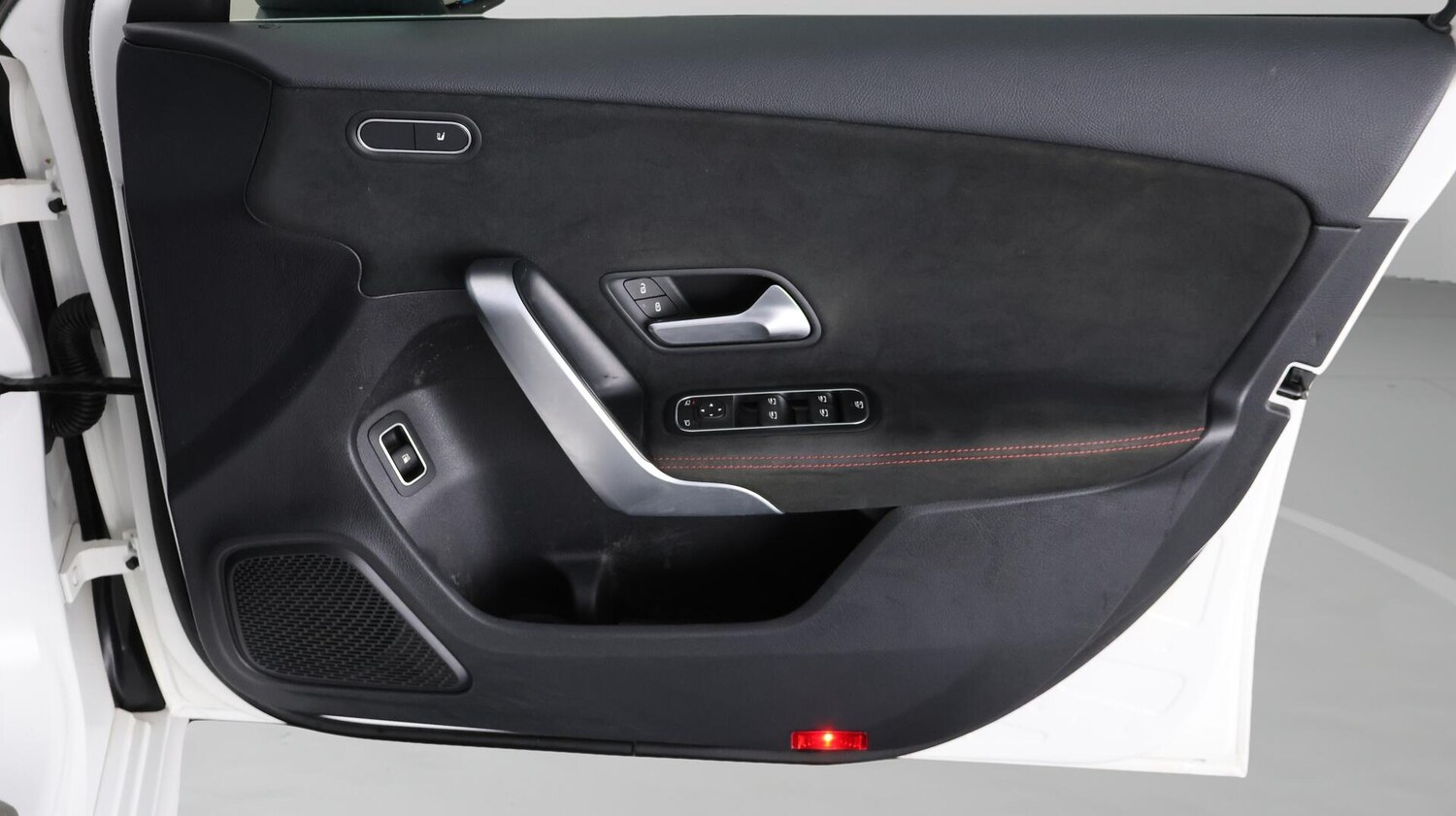 Used Mercedes-Benz A-Class for sale - 76433387: Photo 16