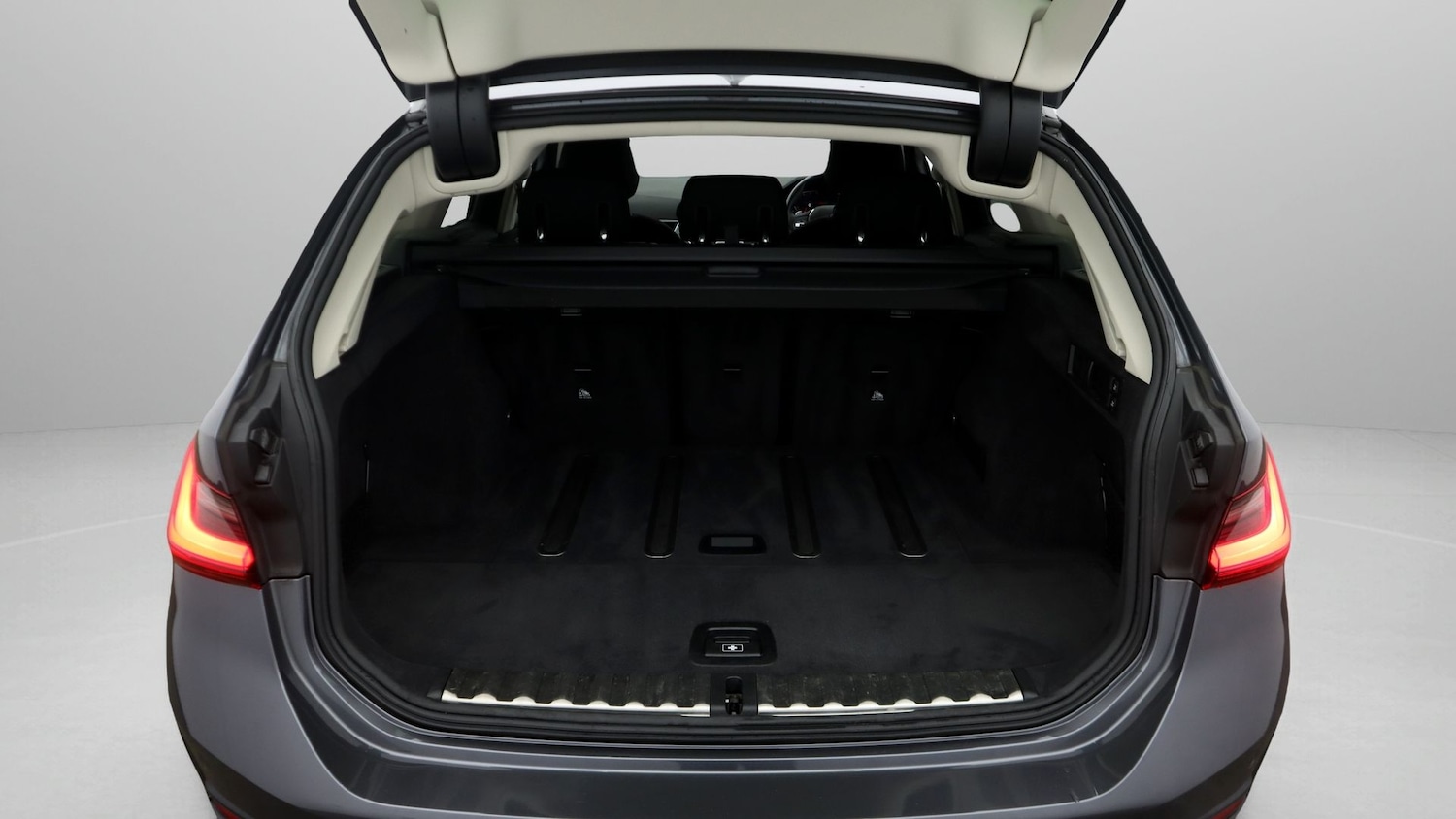 Used Toyota Corolla for sale - 77483632: Photo 6