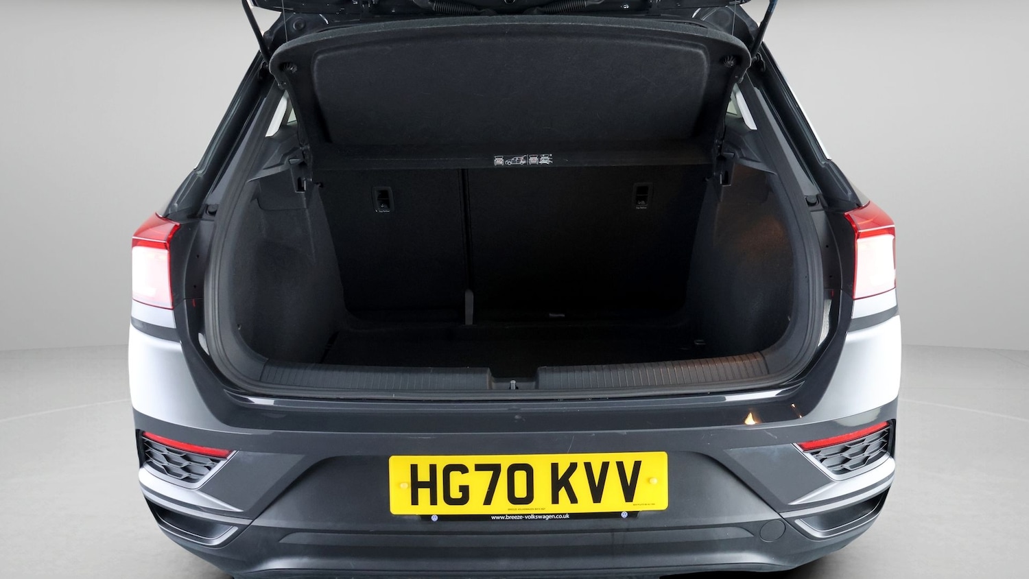 Used Volkswagen T-Roc 2021 for sale - 77312433: Photo 16