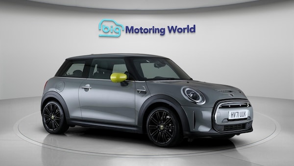 Used MINI Electric Hatch 2021 for sale - 76084764: Photo 2