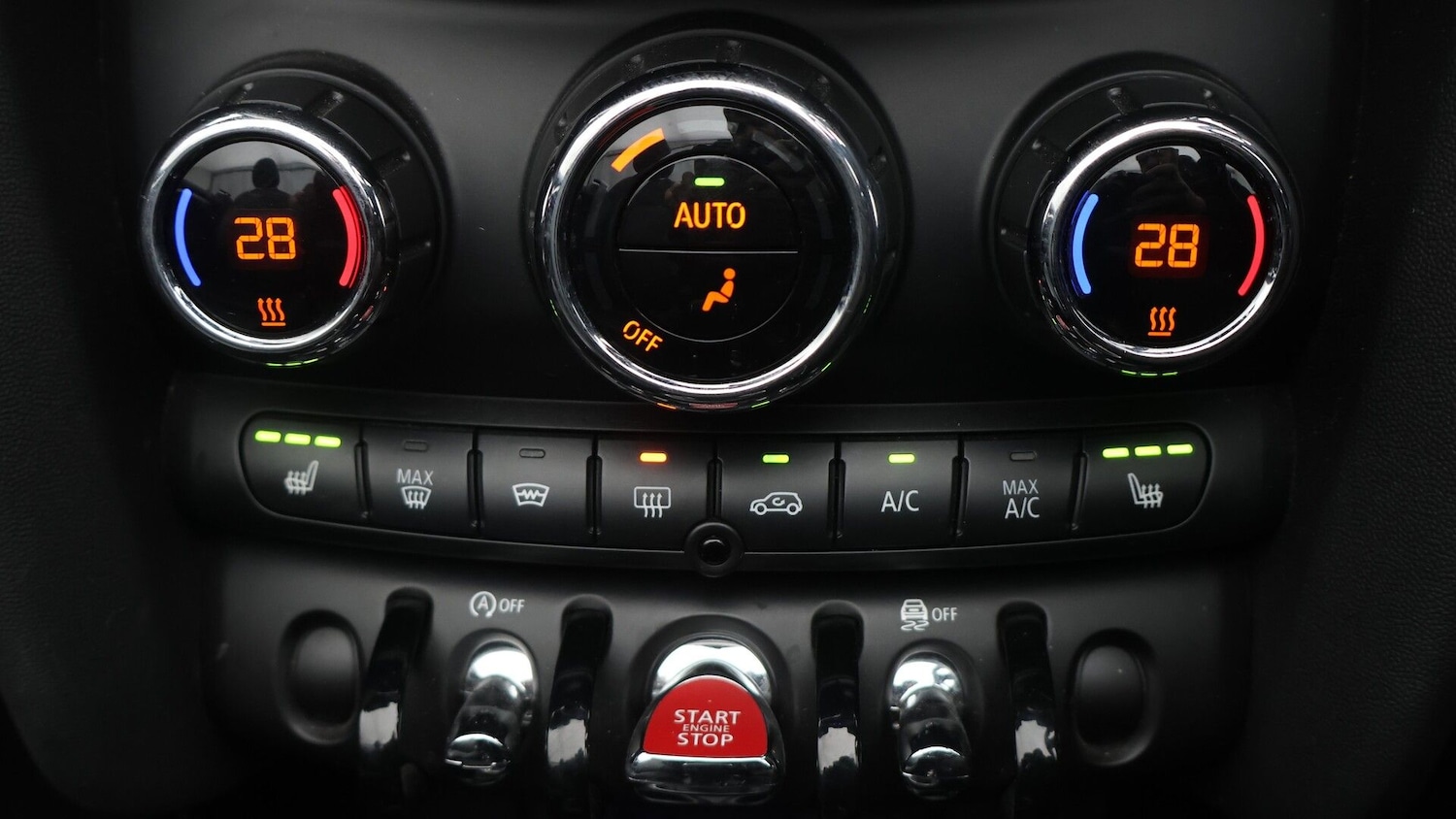 Used MINI Convertible 2019 for sale - 77797097: Photo 12