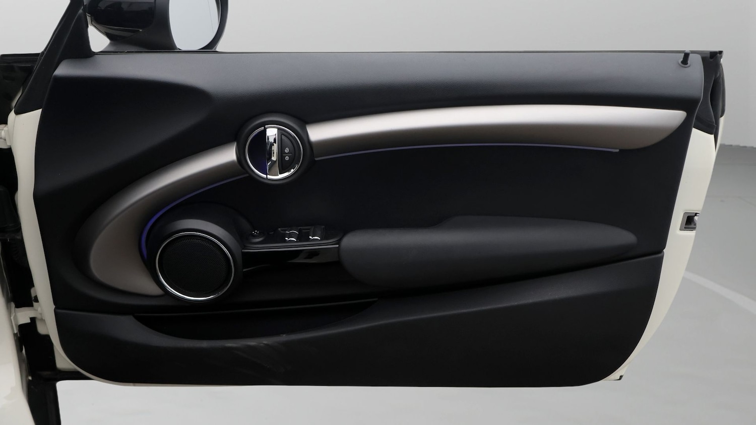 Used MINI Convertible 2019 for sale - 77797097: Photo 15