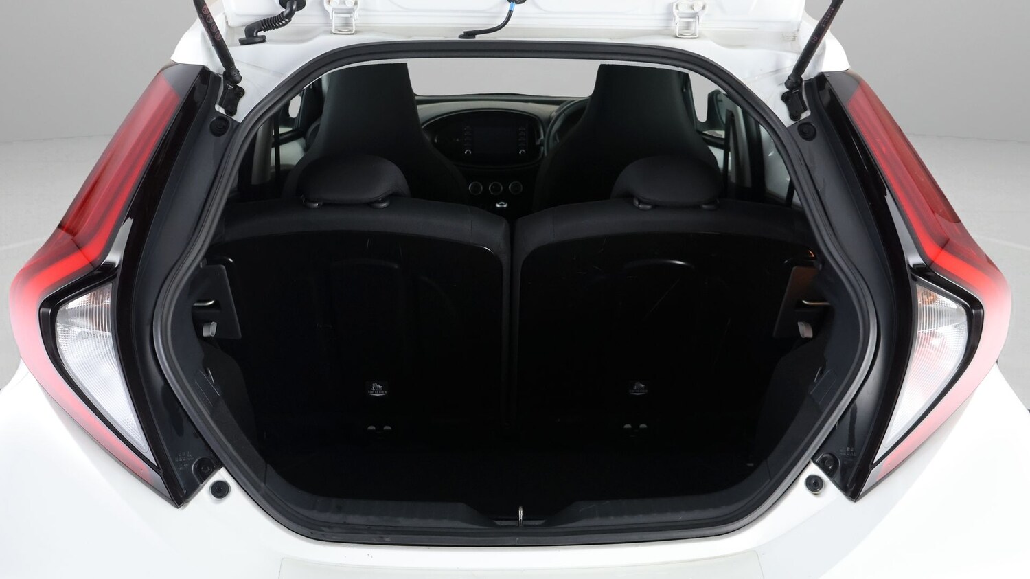 Used Toyota Aygo X 2022 for sale - 77947214: Photo 16