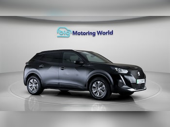 Used Peugeot E-2008 2023 for sale - 79411039: Photo