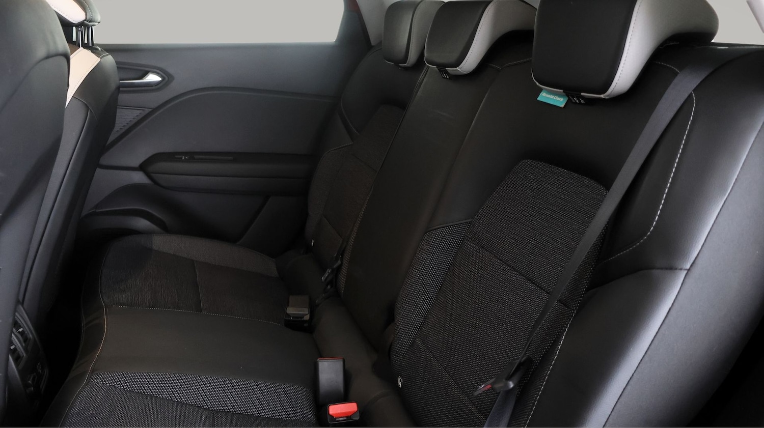 Used Renault Captur 2021 for sale - 77968961: Photo 16