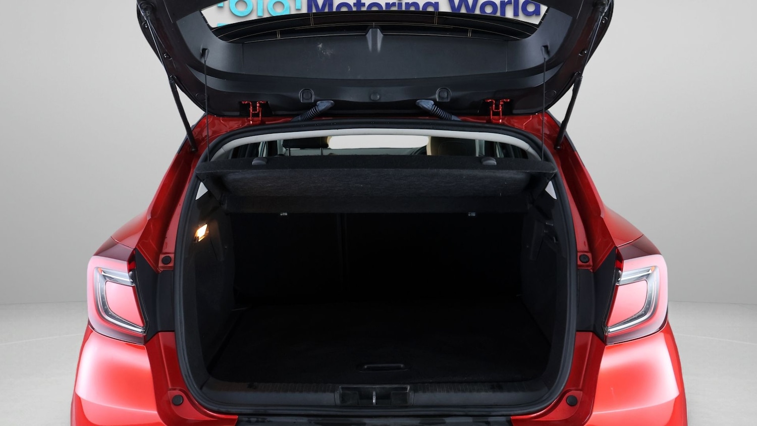 Used Renault Captur 2021 for sale - 77968961: Photo 17