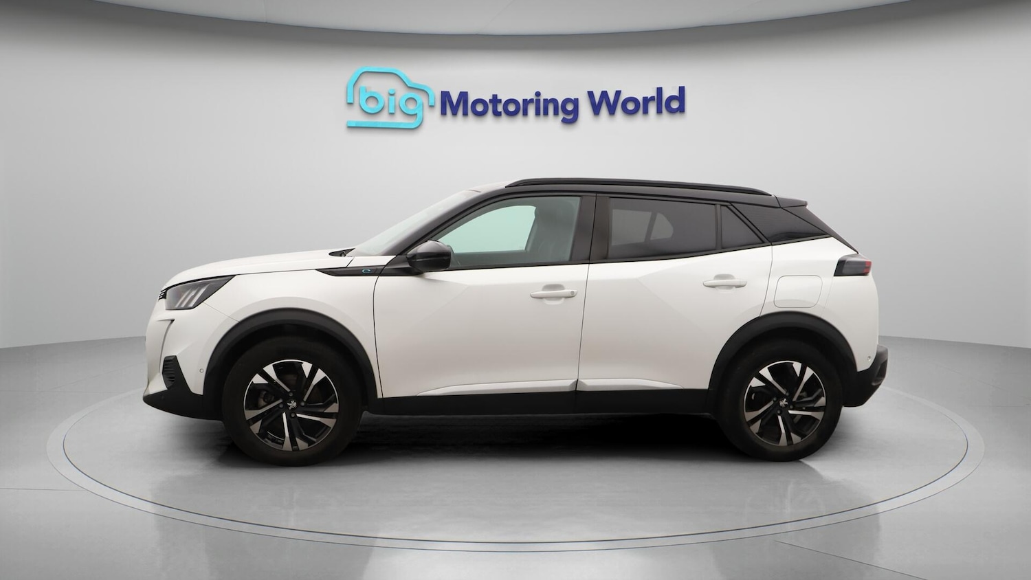 Used Peugeot E-2008 2023 for sale - 76072364: Photo 4