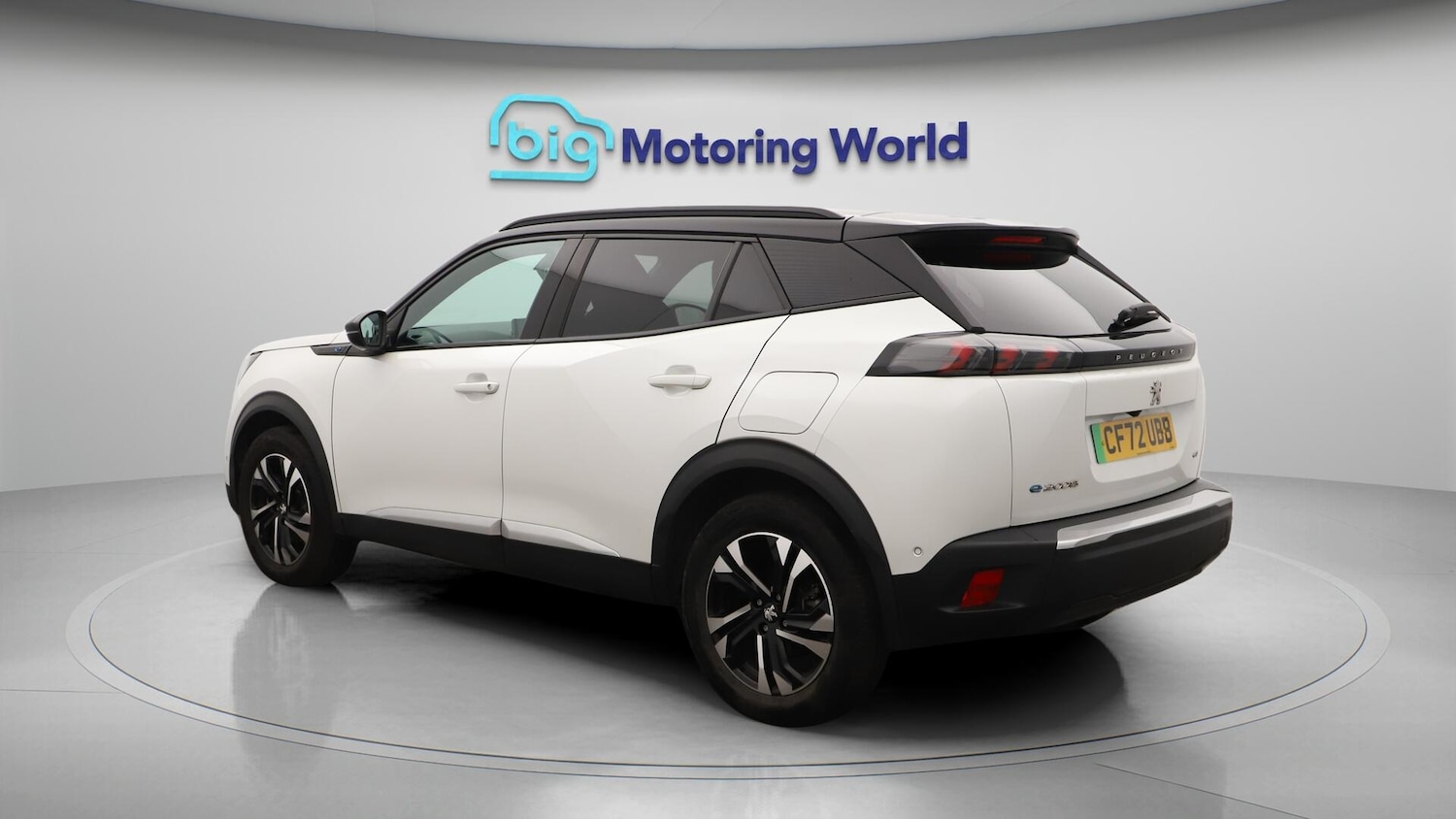 Used Peugeot E-2008 2023 for sale - 76072364: Photo 5