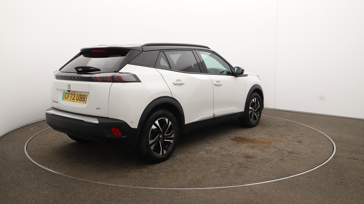 Used Peugeot E-2008 2023 for sale - 76072364: Photo 58