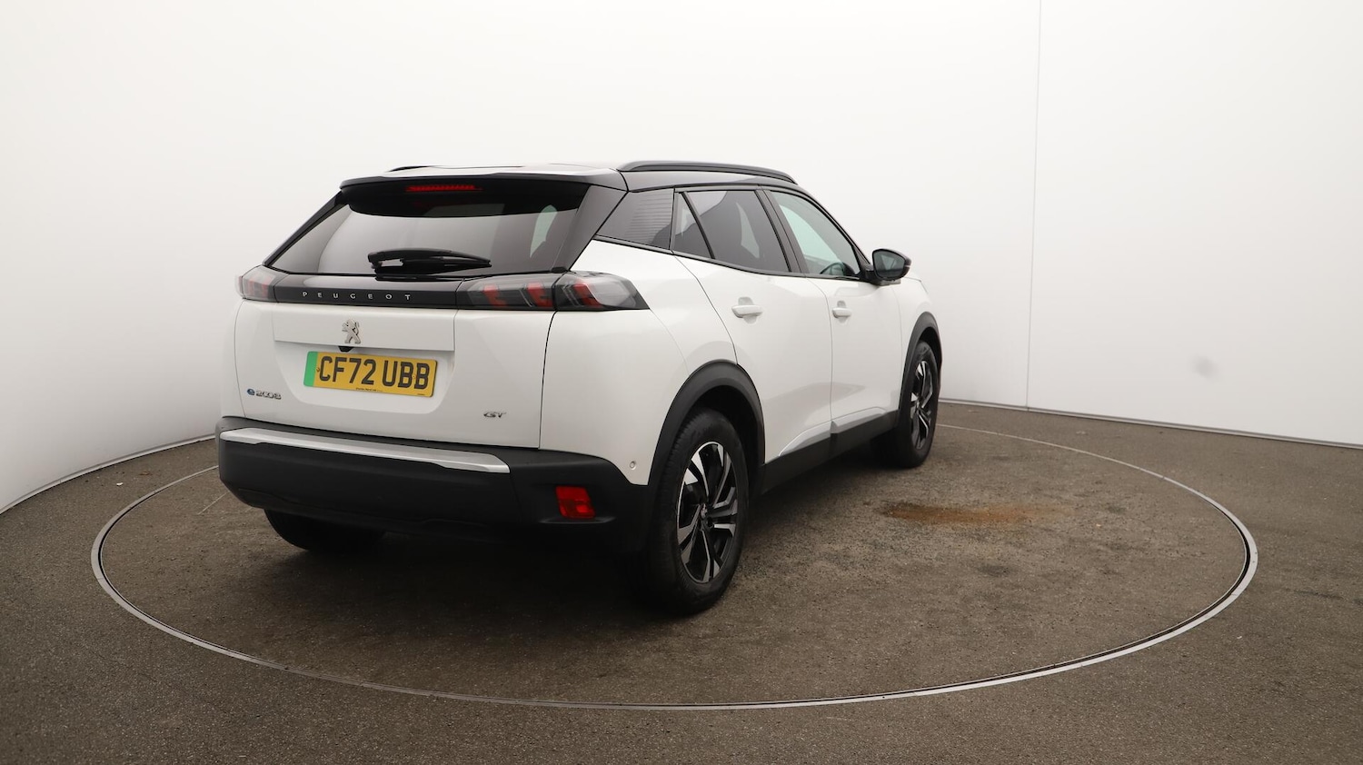 Used Peugeot E-2008 2023 for sale - 76072364: Photo 59