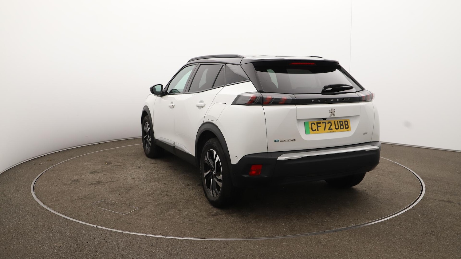 Used Peugeot E-2008 2023 for sale - 76072364: Photo 65