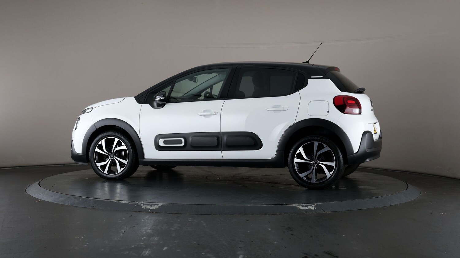 Used Citroen C3 for sale - 76810660: Photo 70